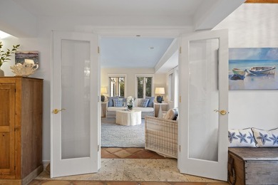 If character, charm and location are high on your priority list - photo 26