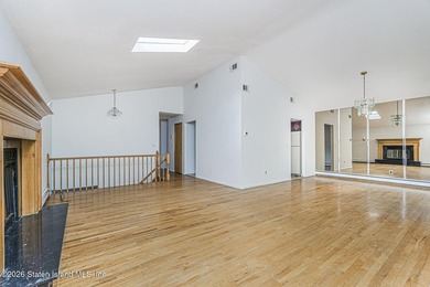 Welcome to 233 Eylandt St! This spacious 2-family home is - photo 8