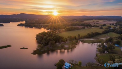 Weiss Lake Lot For Sale in Cedar Bluff Alabama