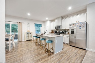 Elizabeth River Townhome/Townhouse For Sale in Chesapeake Virginia