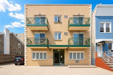 Rare opportunity to own a one-of-a-kind 8-family building in - photo 1