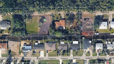 Caloosahatchee River Lot For Sale in North Fort Myers Florida