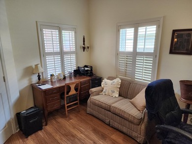 CASCADE - FULLY FURNISHED INCLUDING SILVERWARE, DISHES, POTS AND - photo 11