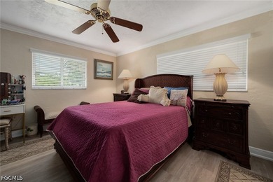 Beautifully renovated, spacious home featuring an open-concept - photo 22