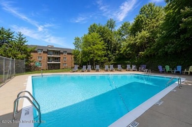 Welcome to Chateau Villa - a private, tree-lined community - photo 10