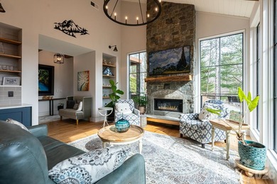 Luxury mountain living at its finest in this one-level, stunning - photo 6