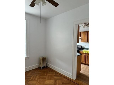 Invest in this rare 4-family property in the heart of Dyker - photo 3