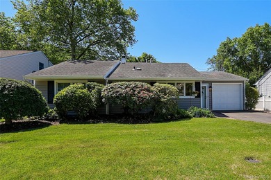 Charming one-level ranch offering easy living and modern - photo 2