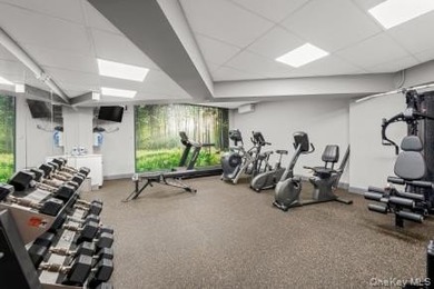 Your opportunity at Wellesley Gardens - Douglaston's most sort - photo 14