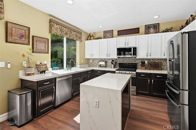 Welcome to this stunning residence perfectly designed for - photo 14