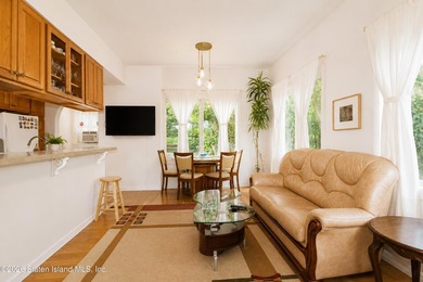 Welcome to this unique historic turn-of-the-century colonial - photo 8