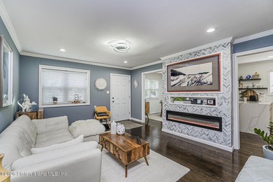 Welcome to this beautifully updated single-family townhouse in - photo 8