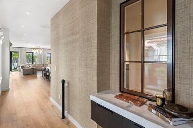 Completely redesigned luxury waterfront residence on prestigious - photo 9