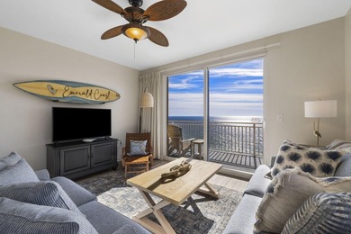 Perched on the 21st floor at the highly sought-after Splash - photo 10