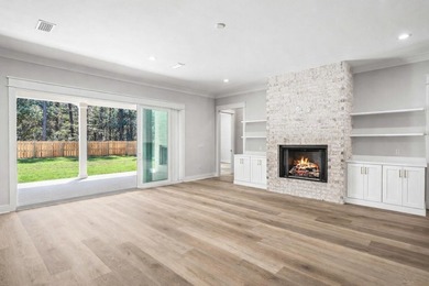Seller offering $15,000 incentive towards closing cost or rate - photo 11