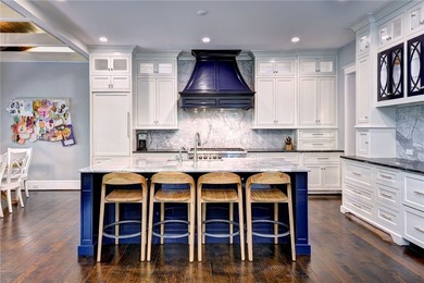Unbelievable new price and  opportunity! Step into this stunning - photo 15