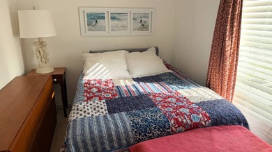 Why You'll Love This Home - Move-in ready with thoughtful - photo 15