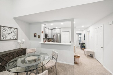 Welcome to Cambridge Court! This is a 62 and over Community - photo 6