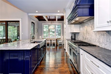 Unbelievable new price and  opportunity! Step into this stunning - photo 17