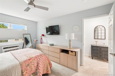 Welcome to Cambridge Court! This is a 62 and over Community - photo 9