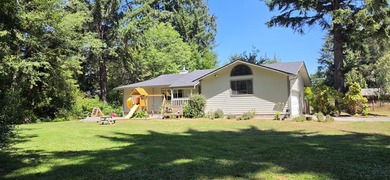 2 bedroom, 2 bath home on a spacious 1-acre lot in a peaceful - photo 20
