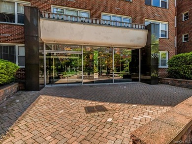 Don't miss this opportunity to own a beautiful renovated - photo 20