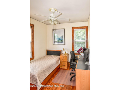 WELCOME TO 592 OAKLAND AVENUE . THIS BEAUTIFUL 3 BEDROOM - photo 10