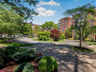 Don't miss this opportunity to own a beautiful renovated - photo 21
