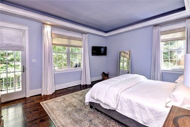 Unbelievable new price and  opportunity! Step into this stunning - photo 23
