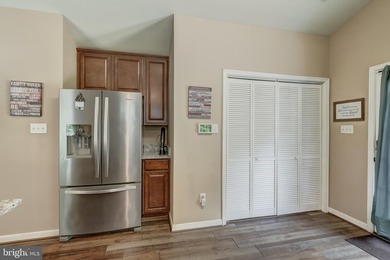 Welcome to your furnished Lake Anna getaway in the sought-after - photo 25