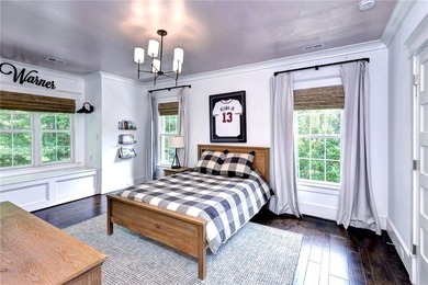 Unbelievable new price and  opportunity! Step into this stunning - photo 34