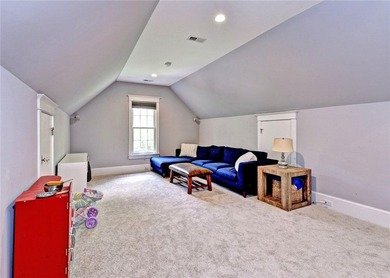 Unbelievable new price and  opportunity! Step into this stunning - photo 39