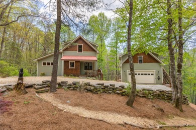 Nestled at the end of a quiet cul-de-sac in Sapphire Valley - photo 10