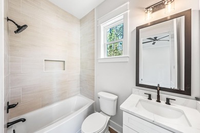 Seller offering $15,000 incentive towards closing cost or rate - photo 46