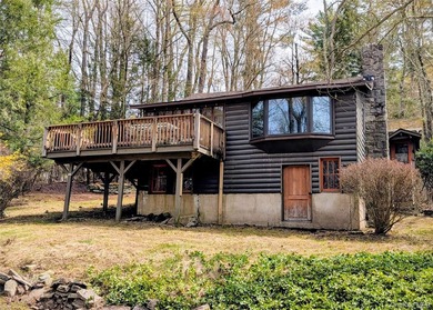 Welcome to the quintessential lake house in the storybook - photo 6