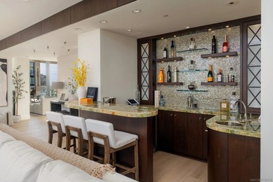 Welcome to Renaissance Penthouse Residence 2204, a recently - photo 6