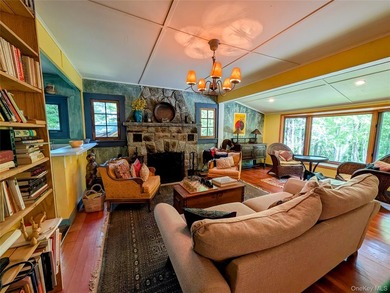 Welcome to the quintessential lake house in the storybook - photo 8