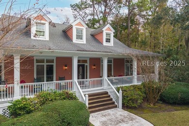 This home is situated at the end of the cul de sac in the club - photo 1