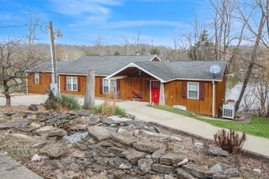 Beaver Lake Home For Sale in Lawrenceburg Kentucky