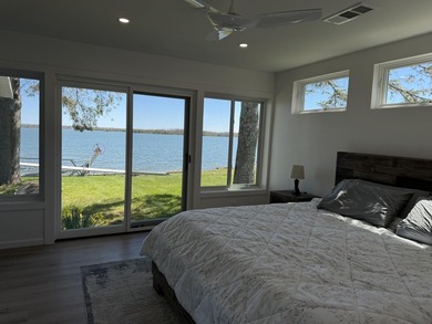 TURN KEY GRAND LAKE WATERFRONT!!! 102' On highly desirable area - photo 13