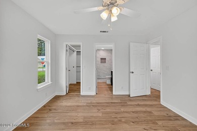 LIKE NEW and completely renovated from top to bottom, this - photo 17