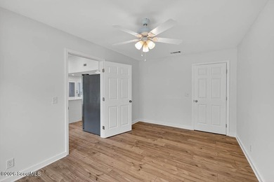 LIKE NEW and completely renovated from top to bottom, this - photo 22