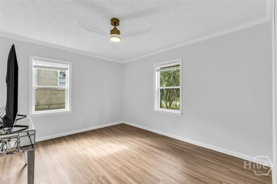 Welcome home to this stunning, fully renovated 2-bedroom, and - photo 22