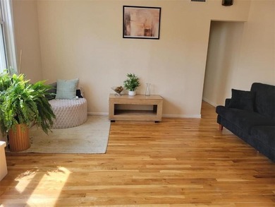 Location, Location, Location!! 2 family home with 5 bedrooms & 2 - photo 3