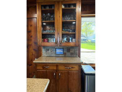 TURN KEY GRAND LAKE WATERFRONT!!! 102' On highly desirable area - photo 34