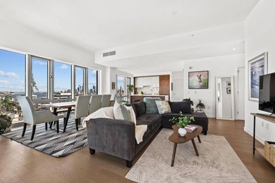 A rare penthouse resale at 75 Park Lane South. Residence PH 3701 - photo 2