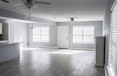 Boasting 2,288 square feet, this spacious home features 3 - photo 2