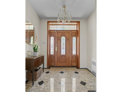 Nestled in the heart of Bayside, this beautifully maintained and - photo 3