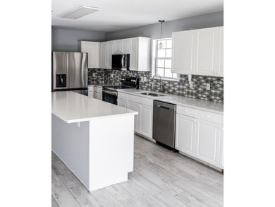 Boasting 2,288 square feet, this spacious home features 3 - photo 4