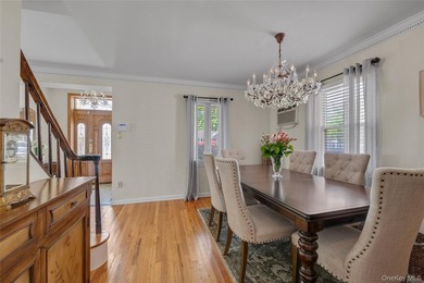 Nestled in the heart of Bayside, this beautifully maintained and - photo 7